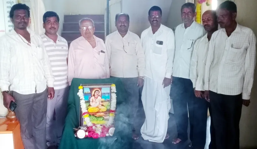 'ಸಮಾಜಕ್ಕೆ ಅಂಬಿಗರ ಚೌಡಯ್ಯನವರ ಕೊಡುಗೆ ಅನನ್ಯ'