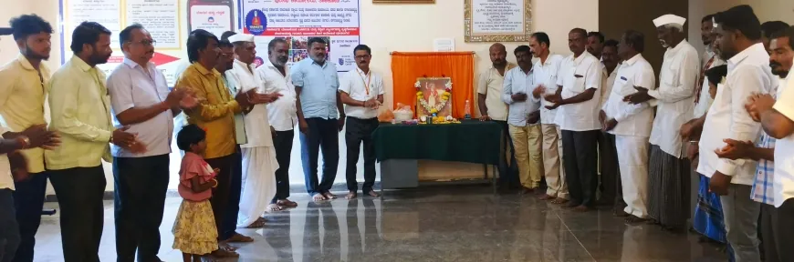 ಅಂಬಿಗೇರ ಚೌಡಯ್ಯನವರ ಆದರ್ಶ ಮೈಗೂಡಿಸಿಕೊಳ್ಳಬೇಕಿದೆ-ಜಾಧವ