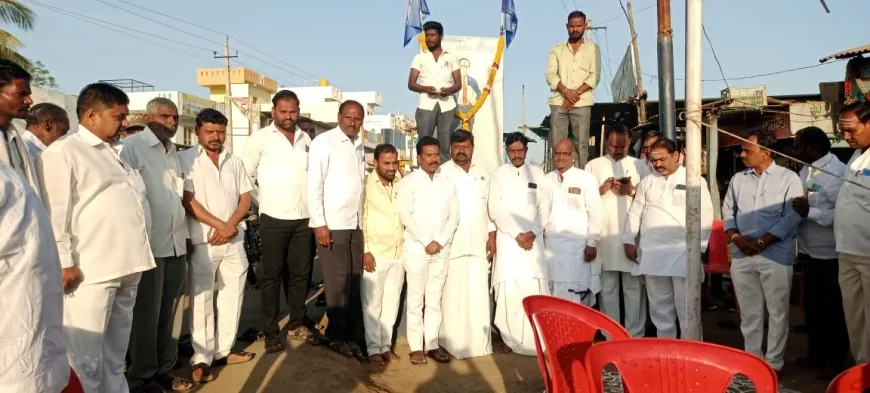 ಡಾ.ಅಂಬೇಡ್ಕರರನ್ನು ಹಗಲಿರುಳು ಸ್ಮರಿಸೋಣ : ಶ್ರೀಶೈಲ ಜಾಲವಾದಿ
