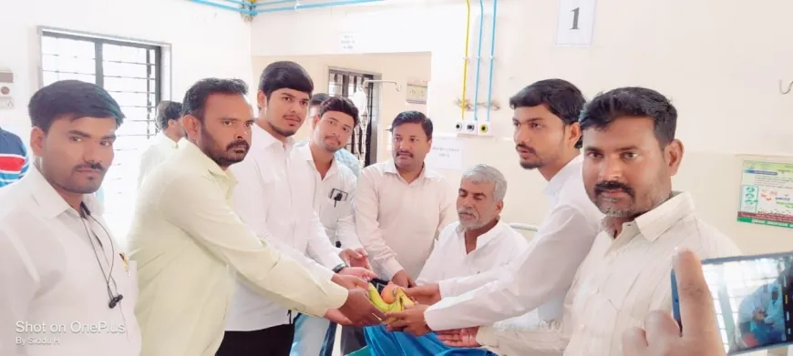 ರಾಹುಲ್ ಗಾಂಧಿ ಜನ್ಮದಿನ : ರೋಗಿಗಳಿಗೆ ಹಣ್ಣು, ಹಾಲು ವಿತರಣೆ